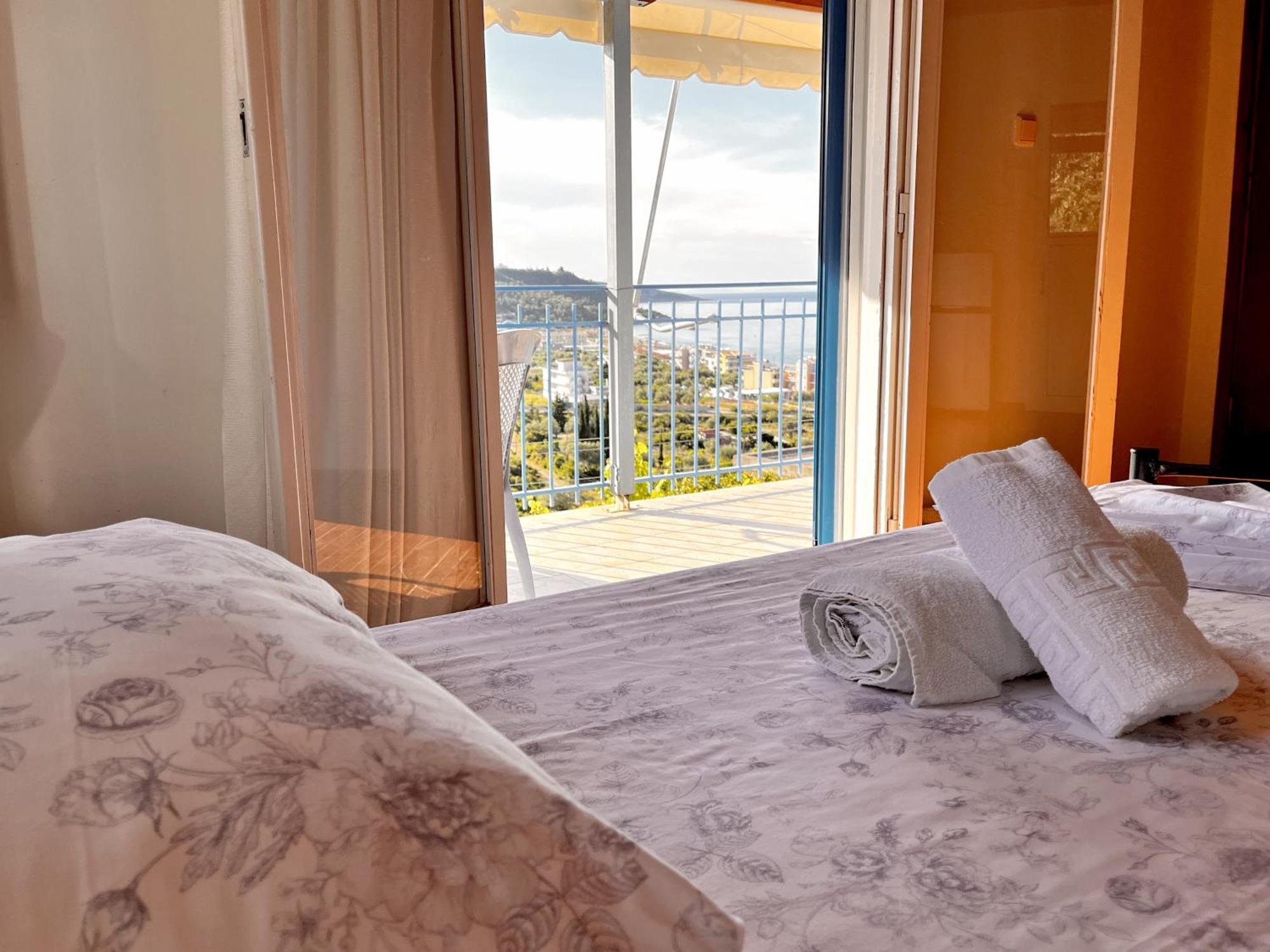 Sea Horizon House Alexis Hotel Himare Exterior foto