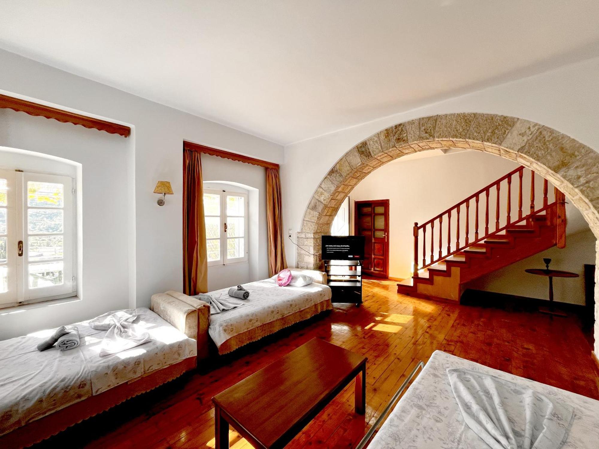 Sea Horizon House Alexis Hotel Himare Exterior foto